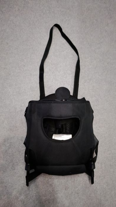 Продавам Minimeis G4 – раница/седалка за носене на дете на рамене