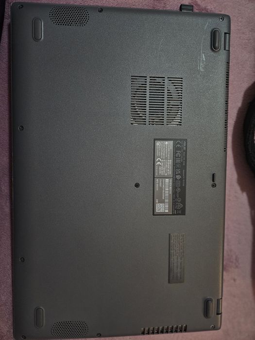 Laptop ASUS VivoBook X515EA