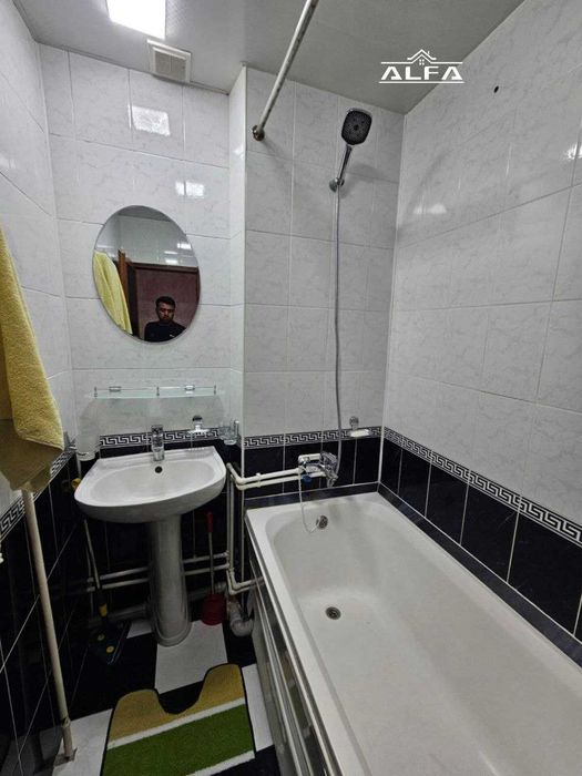 Kvartira uy xonadon sotiladi 3 xonali 84m² 3-qavat.