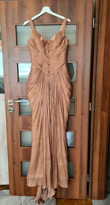 Rochie elegantă, realizată la comandă – nepurtată