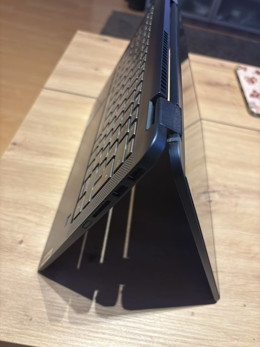 Лаптоп Lenovo Idea Pad Flex 5