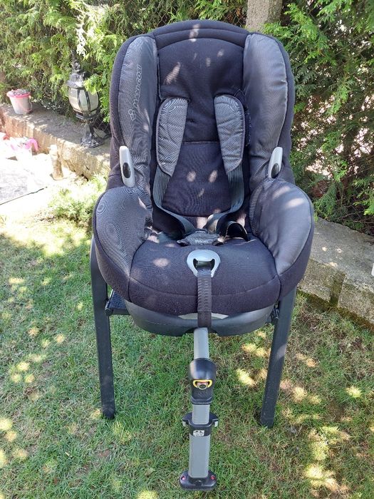 Maxi cosi axiss black