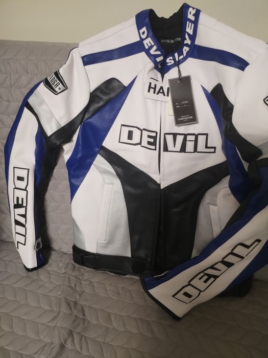 Geci Moto noi cu etichetă