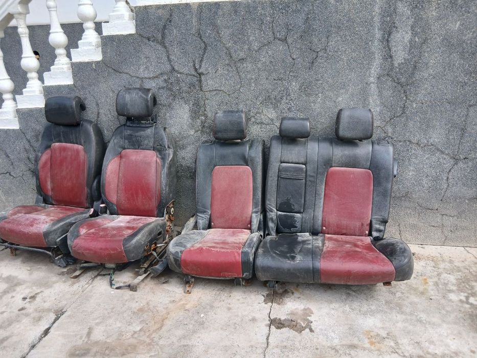 Сиденье автомобиля Jeep