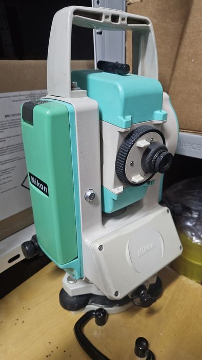 Теодолит Nikon тотална станция