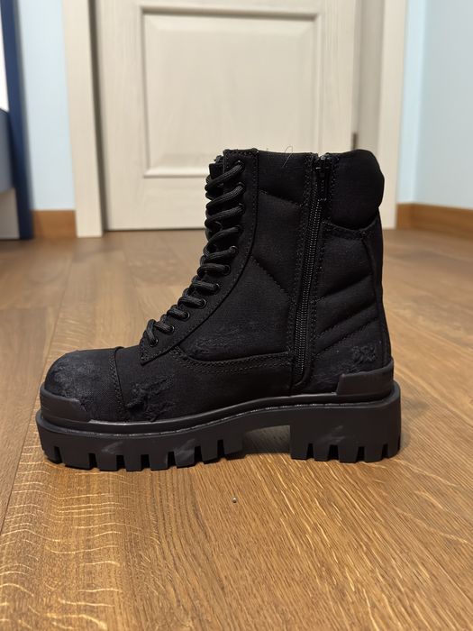 Balenciaga Striker Boots
