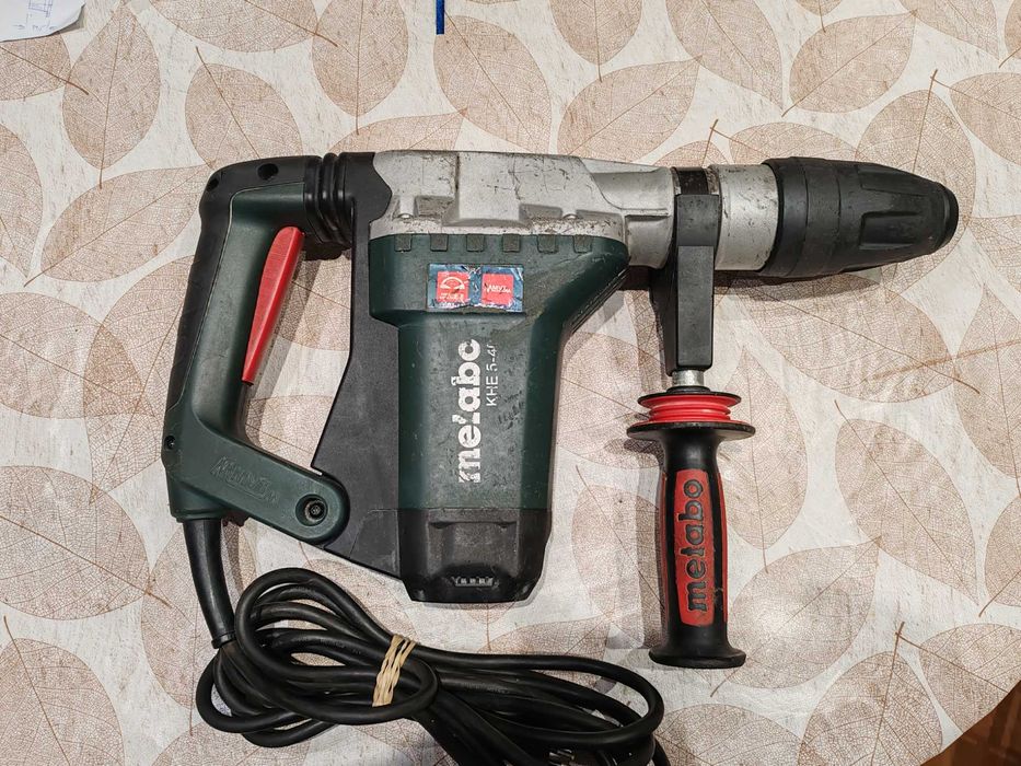 Metabo KHE 5-40 SDS MAX перфоратор и къртач.