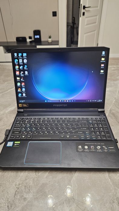 Продам Ноутбук  Predator HELIOS 300