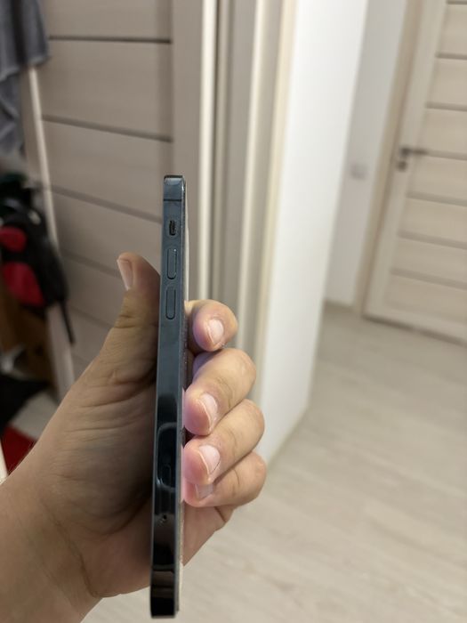 Iphone 12 pro в хорошем сост
