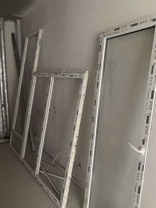 Балконный блок со стеклопакетом