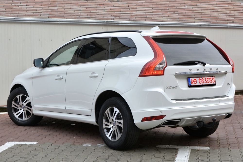 Volvo XC 60 R Design D4 / Automat / Inmatricular Ro