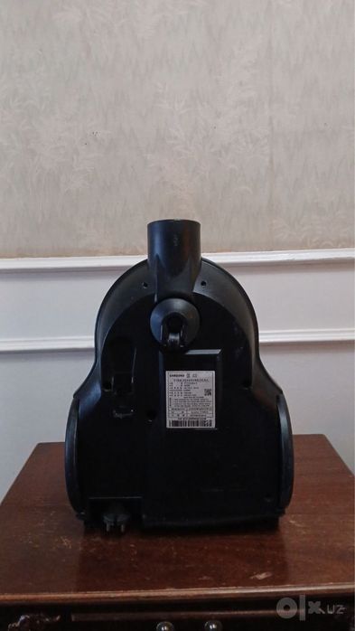 Пылесос Samsung VC33M2130LB