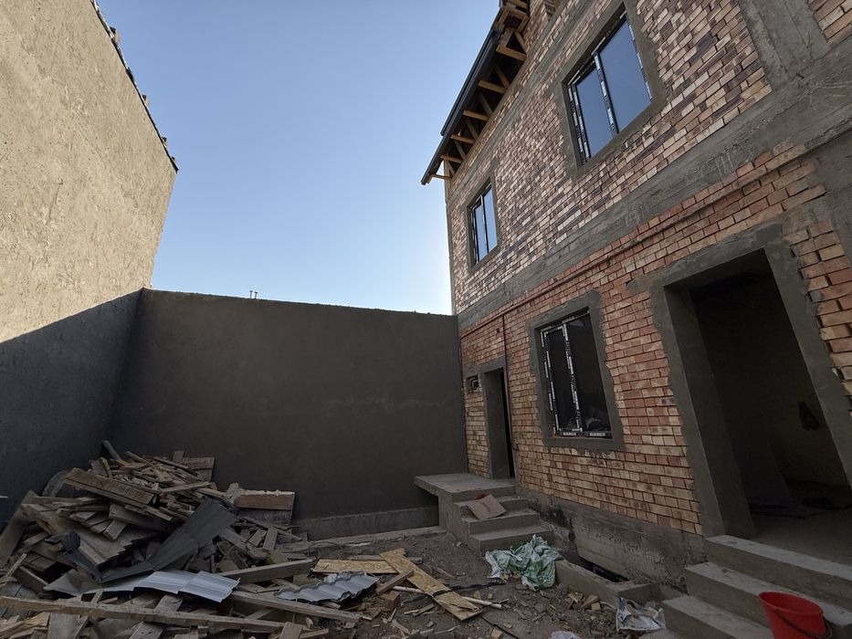 Yangi qurilgan imorat yashash uchun qurilgan Minerva city yonida