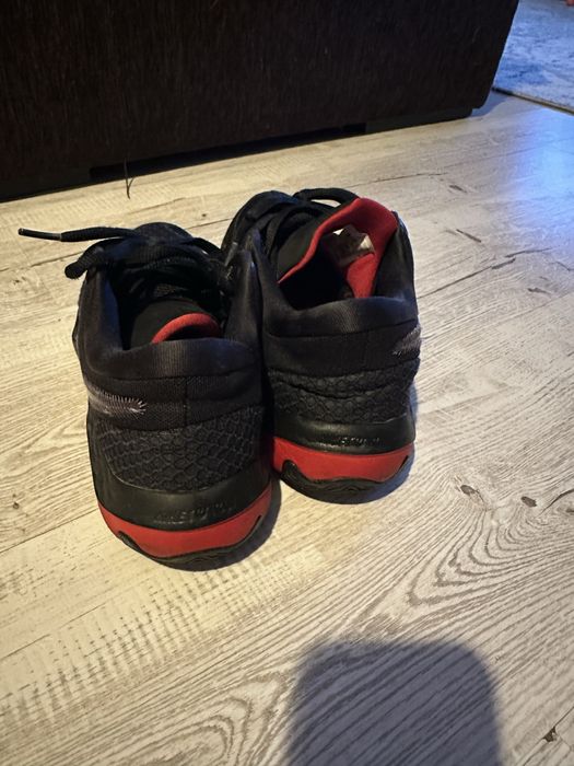 Nike fara defecte ascunse