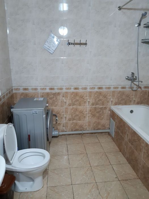 Додо пицца. Корзинка олдида Янги курилган Дом.