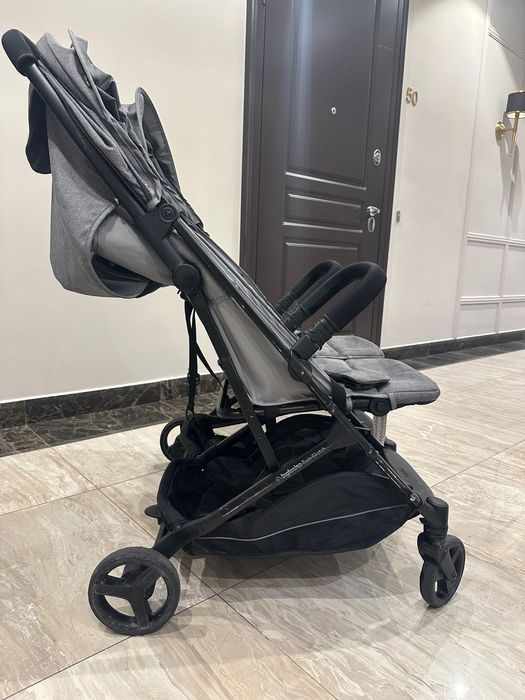 Коляска для двойни