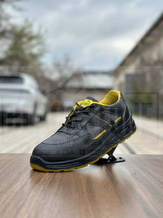 Спецобувь для строителей, рабочих, ИТР по технологии Michelin