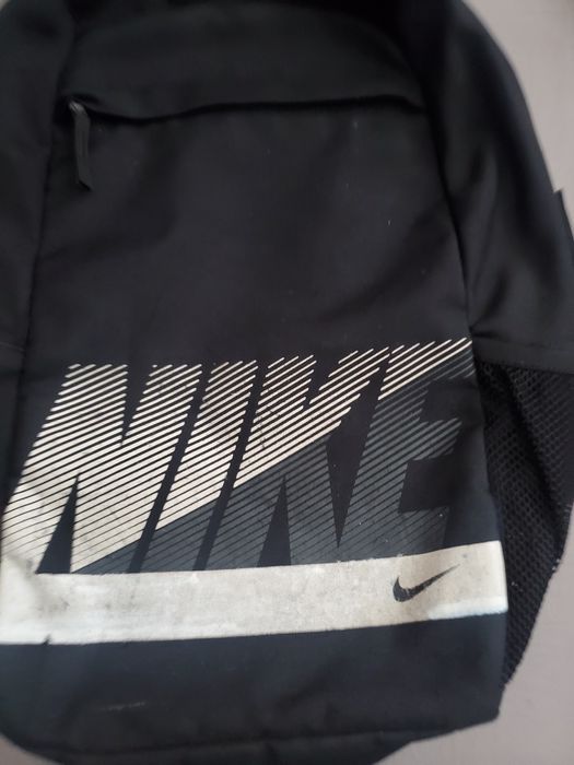 Раница NIKE черна
