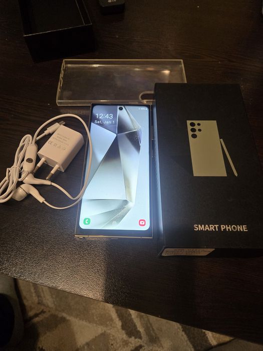 Продавам телефон 26  Ultra