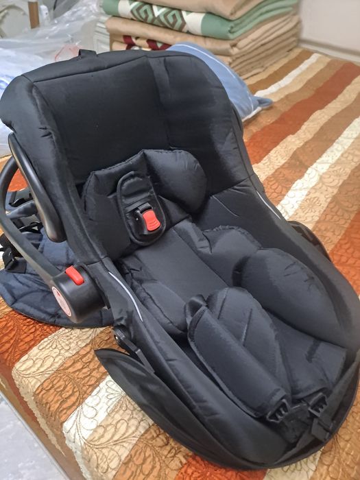 Продаётся автокресло