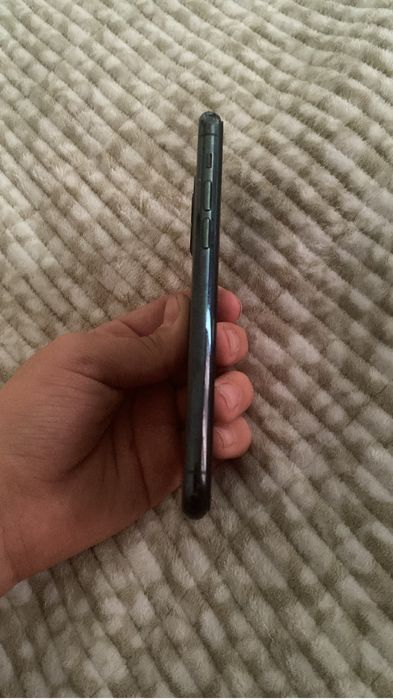 Продам iPhone 11 Pro