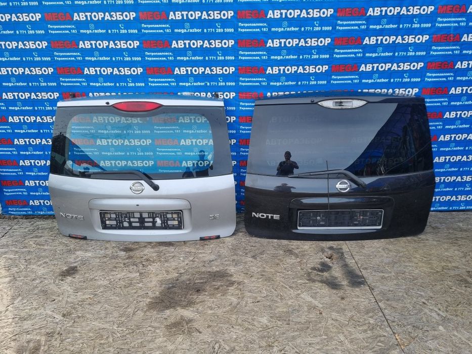 Кришка богажника Nissan Hote.