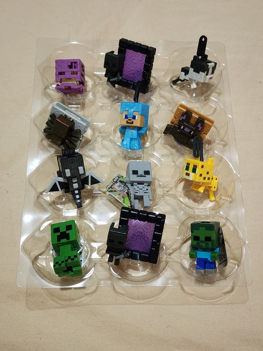 Обмен Майнкрафт киндер джой фигурки