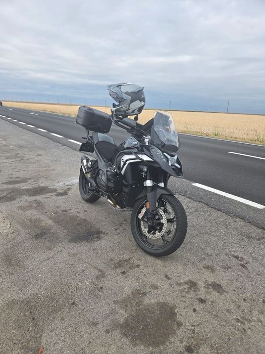 BMW R 1300 GS BMW R 1300 GS