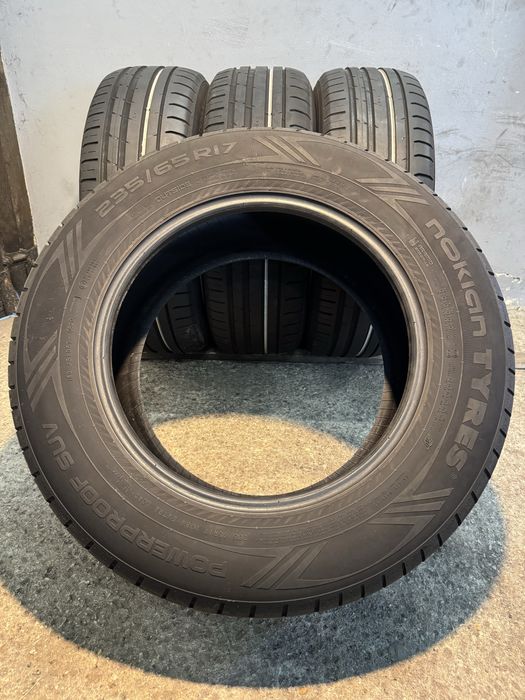 Гуми 235/65/17 NOKIAN Powerproof SUV