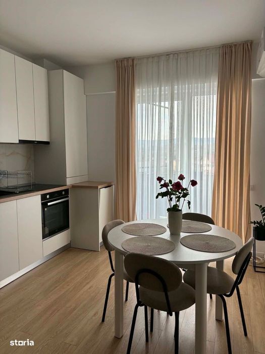 2 camere de vanzare strada Campina, bloc nou, lift, terasa 6 mp