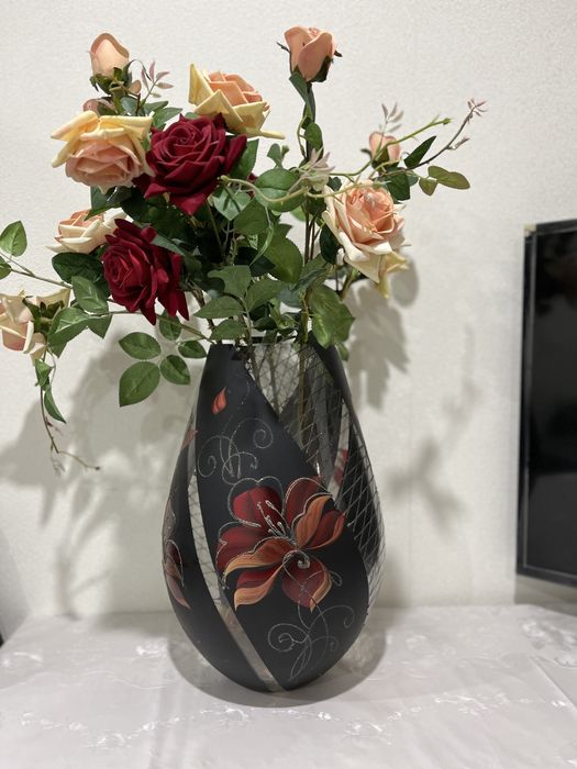 Цветы с вазой