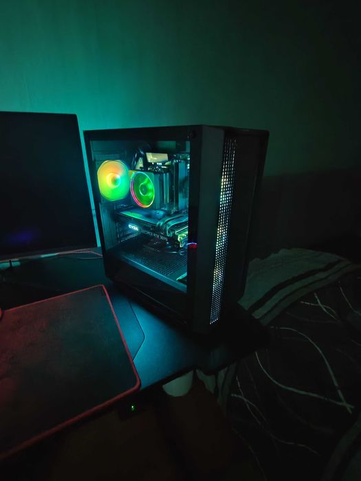 Геймърски Компютър (КАТО НОВ) - AMD R7 3700X, Nvidia RTX3070, 32GB RAM, NVMe SSD