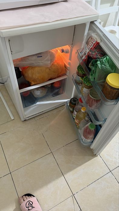 Холодильник мини, с морозильной камерой