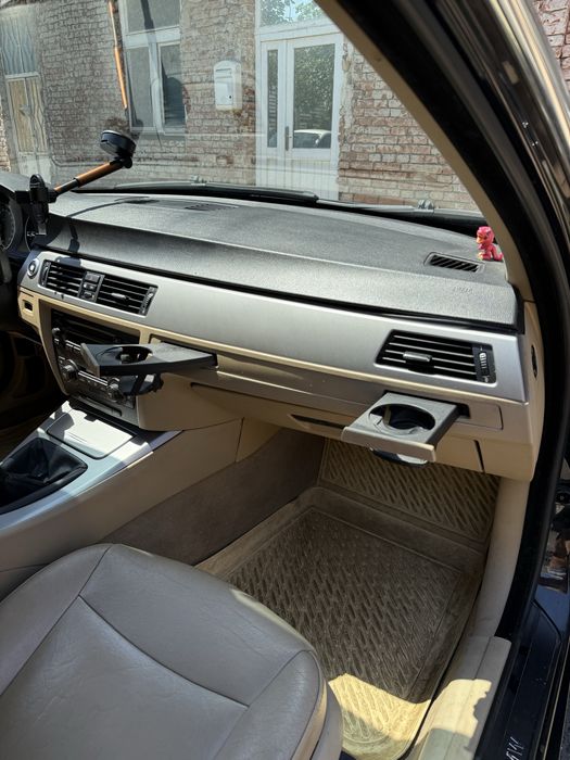 Vand BMW e90 320I 2005