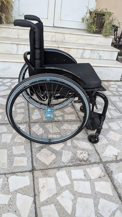 Carut carucior scaun rulant activ Kuschall K handicap dizabilitati