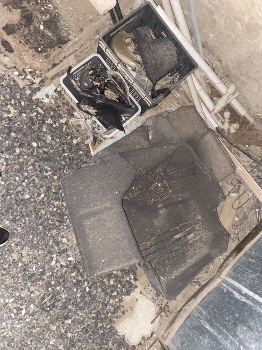 Запчасти Мерс 210