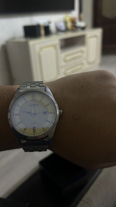 Часы Casio Quartz