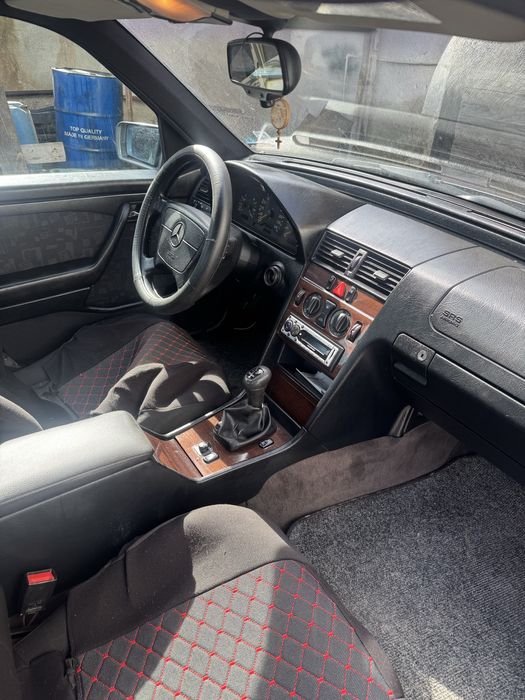 Mercedes C180 classic