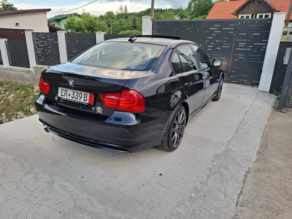 BMW 3 Series 2011 — imagine 4