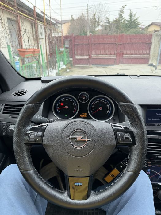 Opel Astra H  OPC 2.0T  310cp
