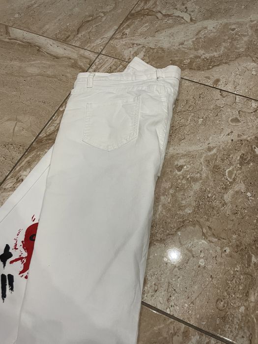 Уникални бели дънки