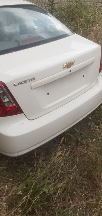 Jentra yangi salondan uygacha yurgan...