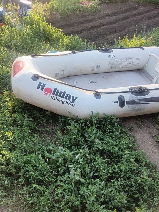 Продам лодку пвх с мотором