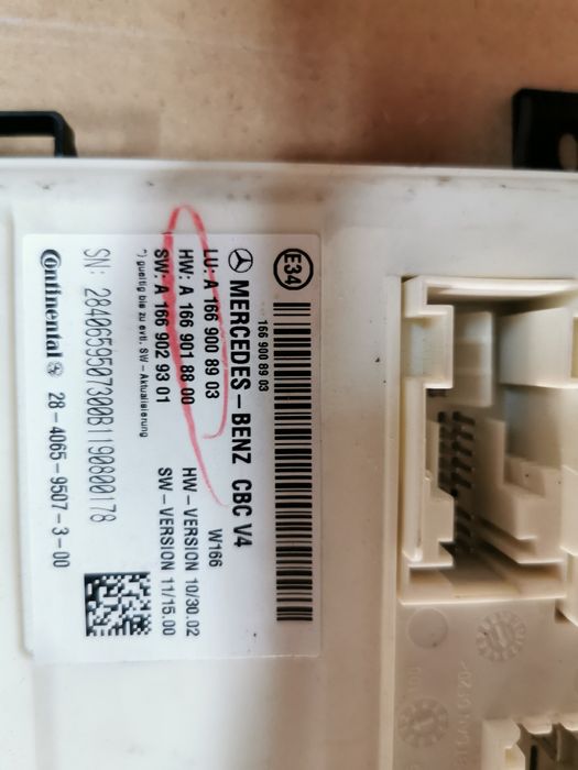 Sam fata Mercedes ML250 CDI W166 A1669008903 in stare buna
Compatibil