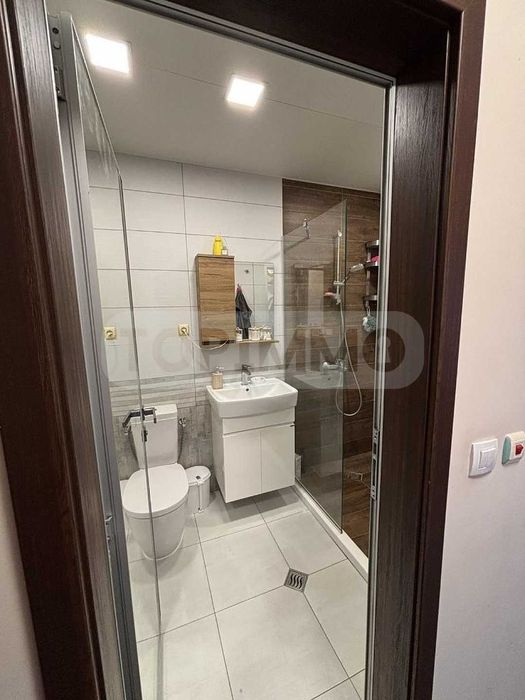 Дава се под наем Двустаен апартамент в Варна, Владислав Варненчик - 68 кв.м за 435 € - Снимка #4