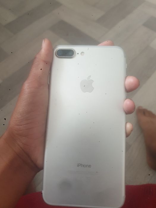 Продвм айфон 7 +р