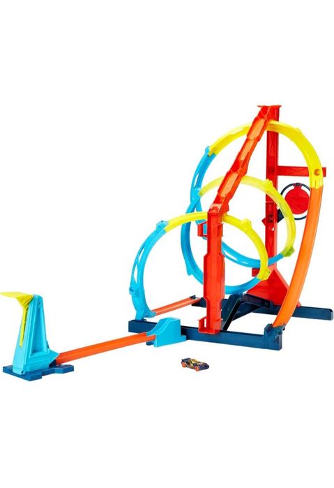 Hot wheels писти 3броя и Гараж