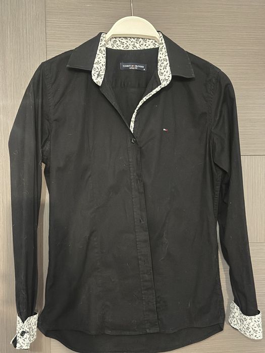 Camasa Tommy H marime M/38, stare excelenta. Pret pe buc