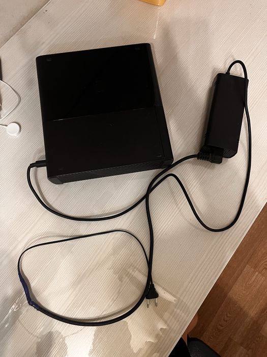 Продам xbox 360 (б/у)
