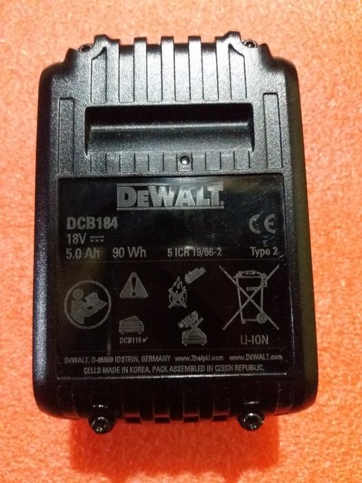 Нови батерии Dewalt 18v